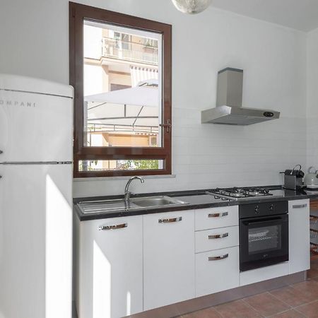 Cornelia Penthouse Bed & Breakfast Рим Екстериор снимка